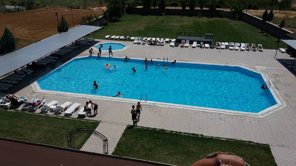 Eğlence Hizmetbu adreste